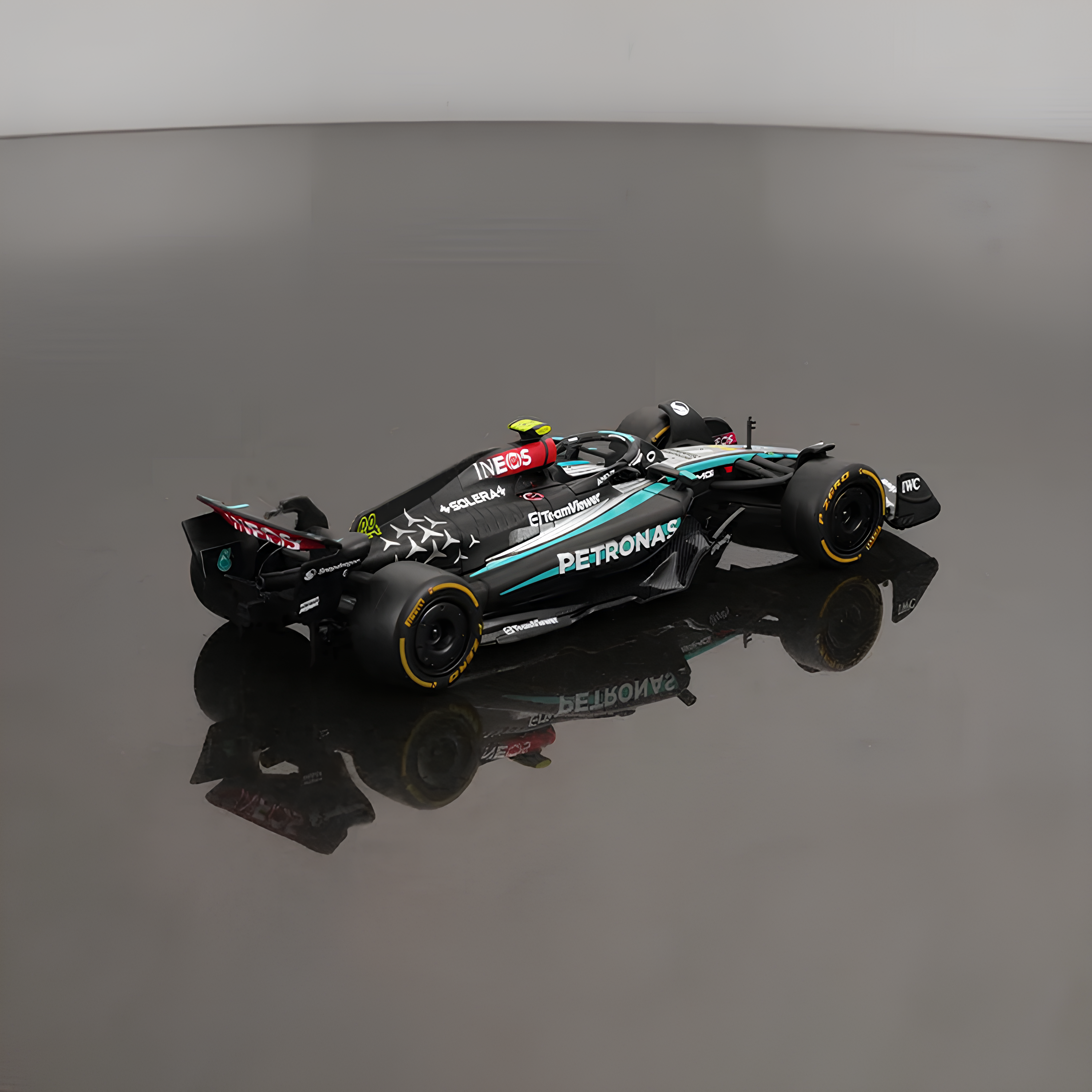 (2024) F1 Miniatura Mercedes-AMG W15 #44 Lewis Hamilton 1:43