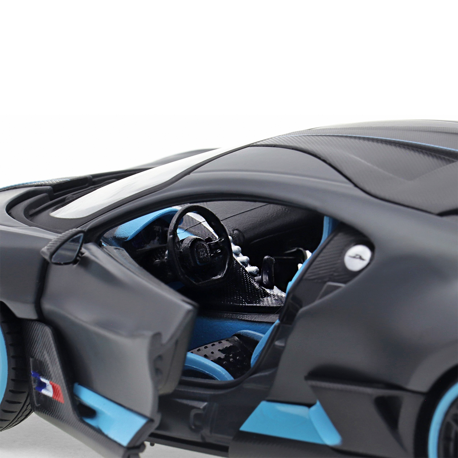 Miniatura Bugatti Divo 1:24 Cinza