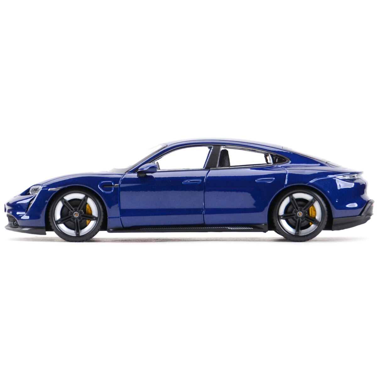Miniatura Porsche™ Taycan Turbo S em Metal 1:24