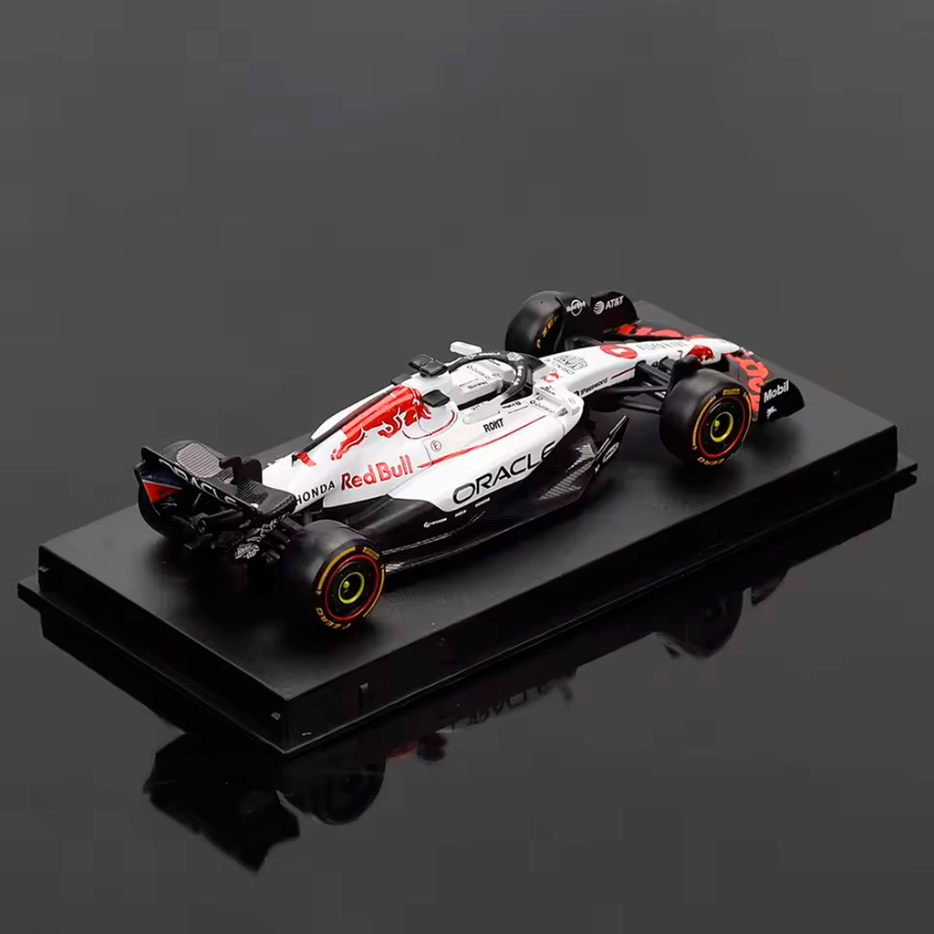 (2025) F1 Miniatura Red Bull RB21 GP Japão 1:43