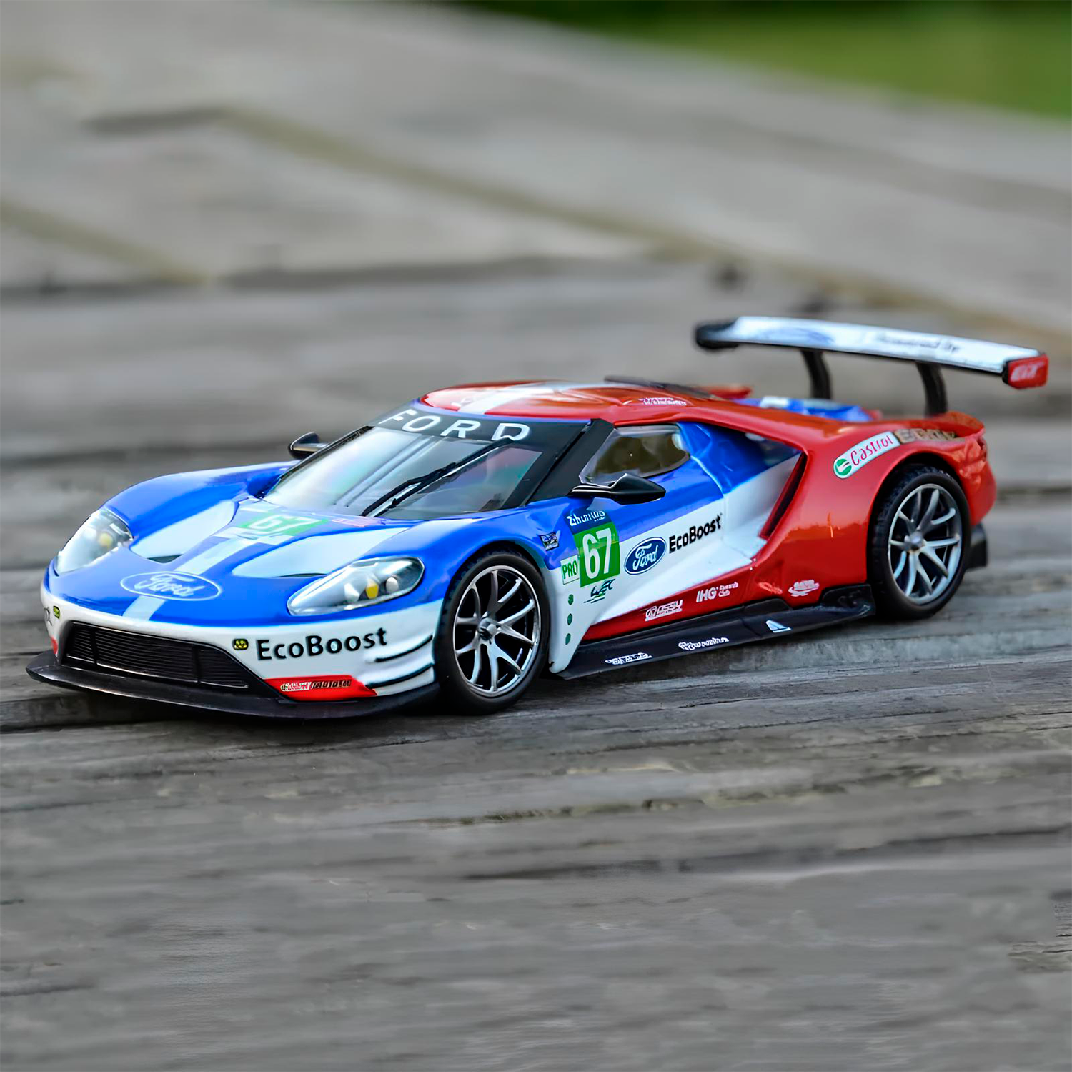 LANÇAMENTO Miniatura Ford GT 2017 em Metal 1:32