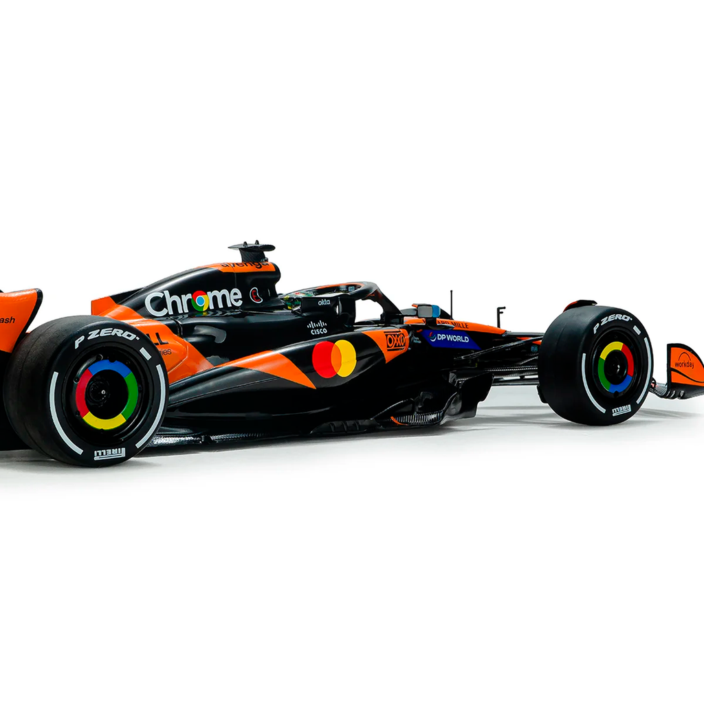 (2025) F1 Miniatura McLaren MCL39 1:18