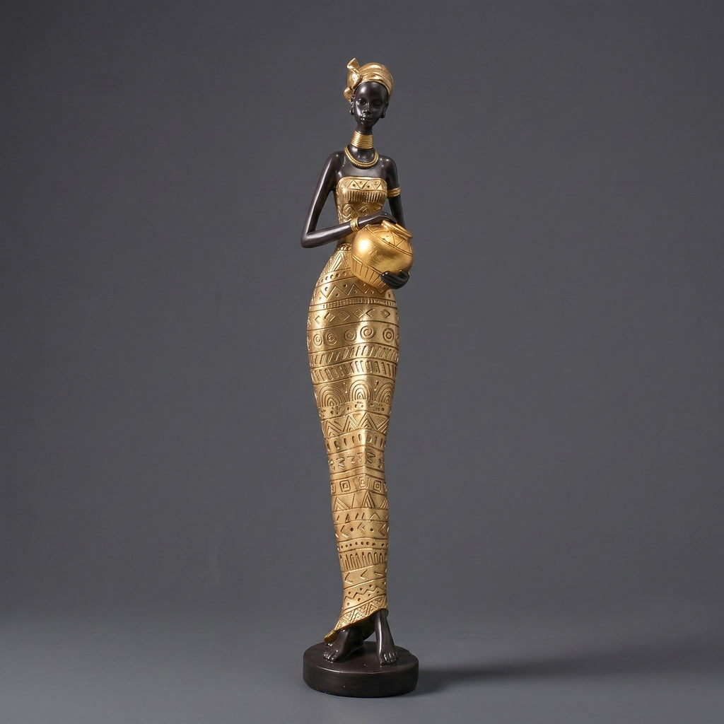 Escultura Decorativa Africana Feminina com Jarro em Resina Dourada