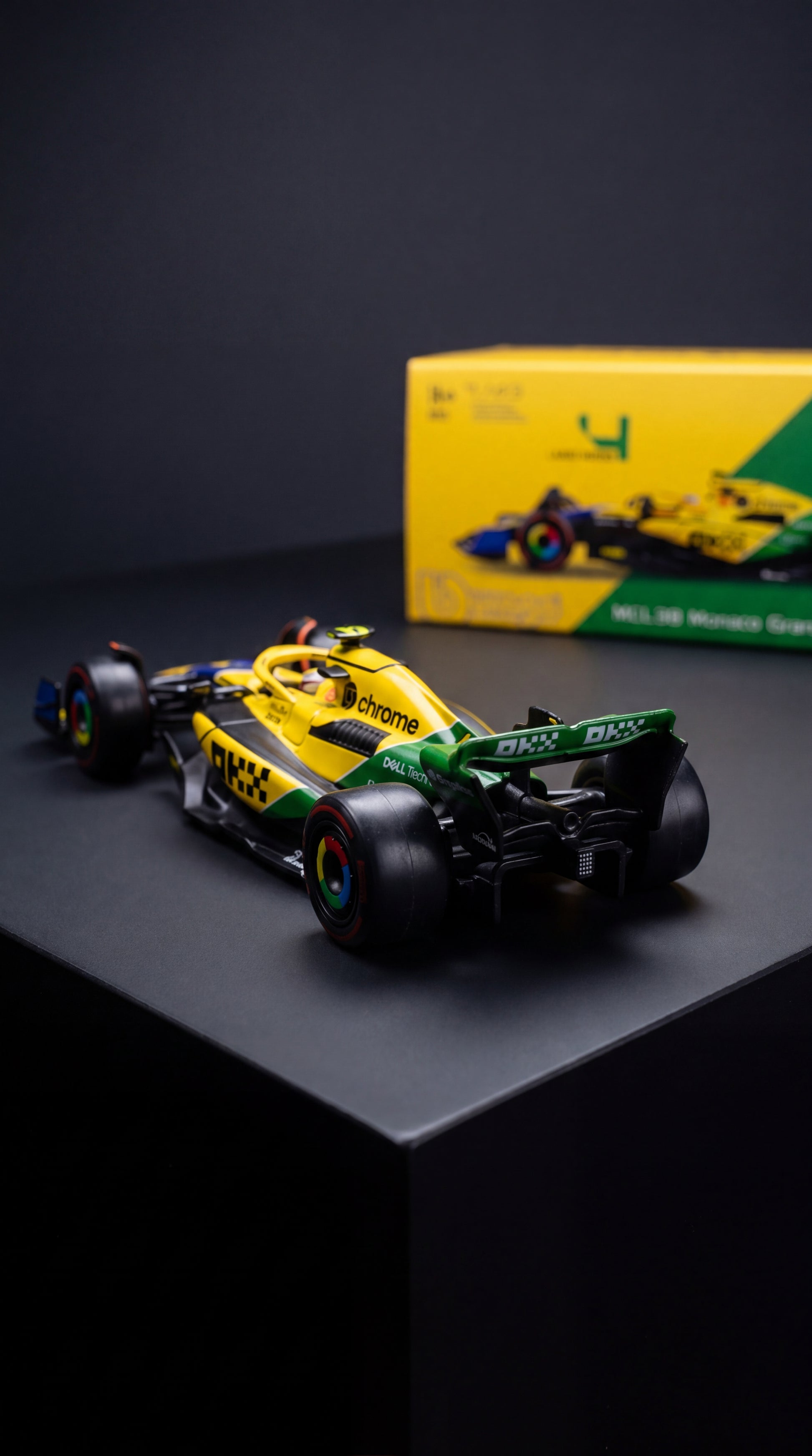 (2024) F1 Miniatura McLaren MCL38 Senna Mônaco 1:43