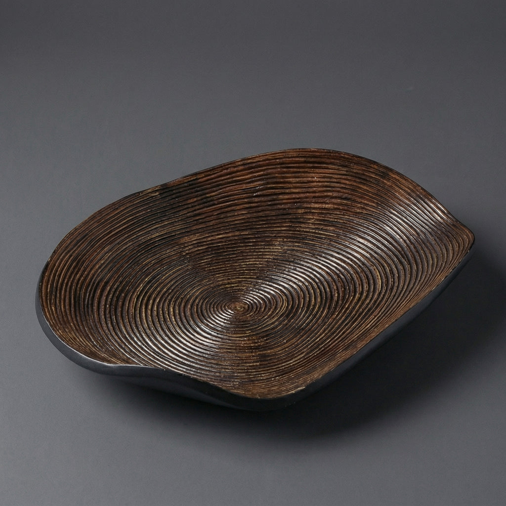 Bandeja Decorativa Orgânica em Resina com Textura de Madeira