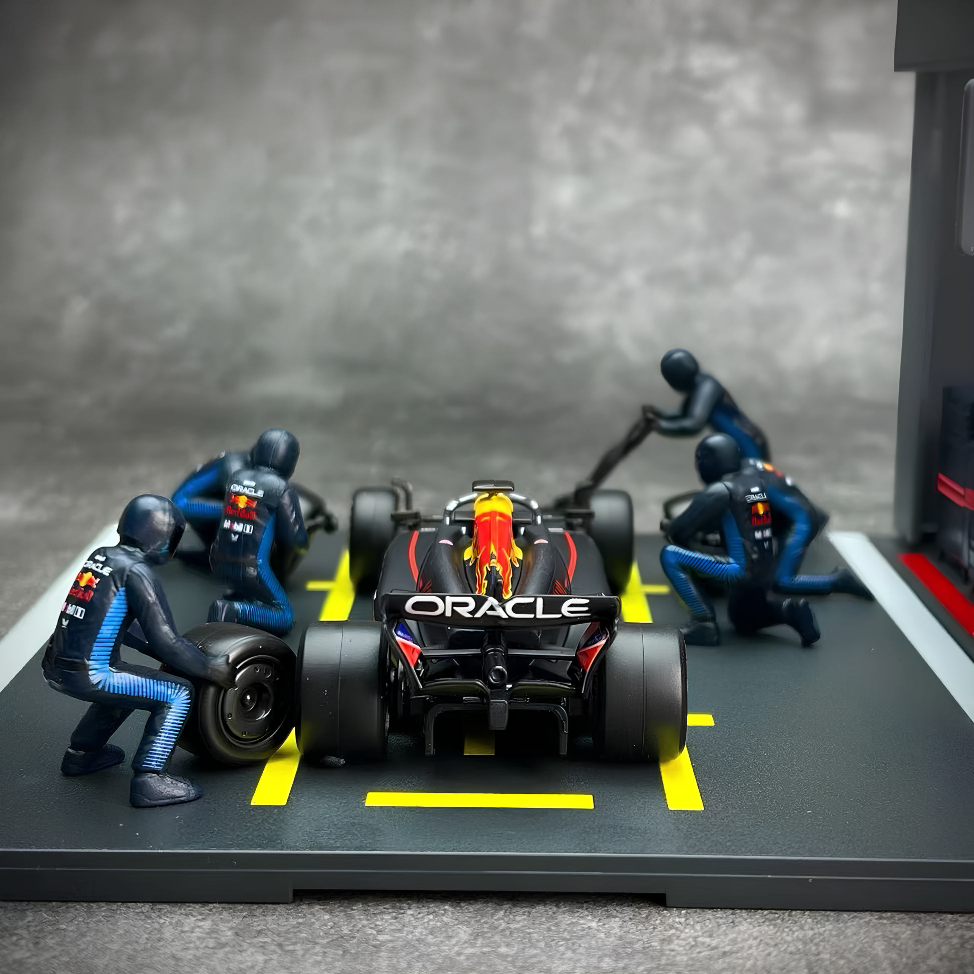 (2024) F1 Miniatura Boxes Pit Pass Escala 1:43