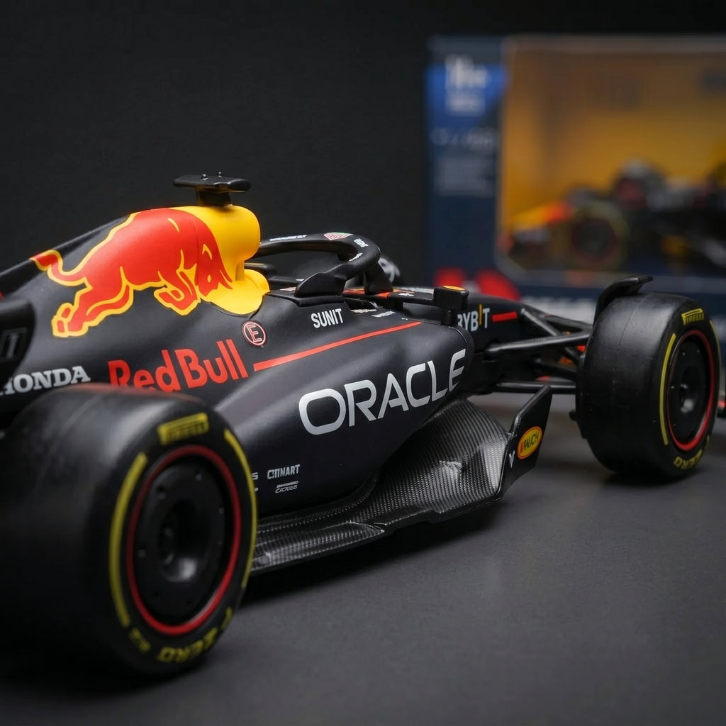 (2025) F1 Miniatura Red Bull RB21 1:43